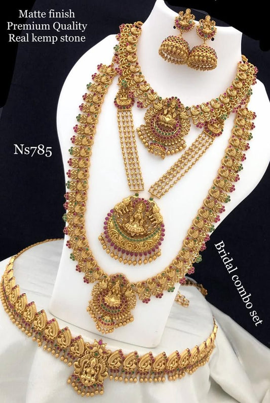 Amrutha Super Look Matt Finished Necklace Set